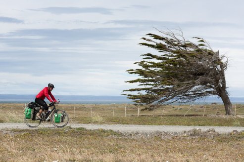 cycling-in-the-wind1508306883